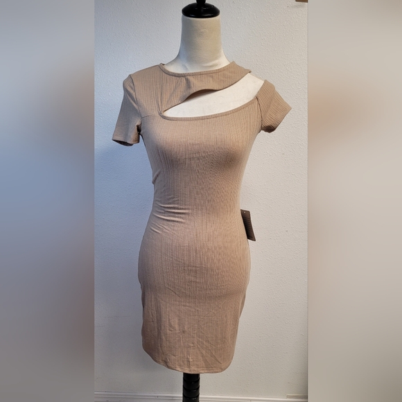 Good luck gem from Nordstrom Rack  dress XS Taupe new with tags - Picture 8 of 8